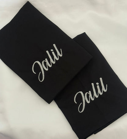 Photo de serviette de table brodée avec prénom – idée cadeau personnalisé pour réception ou mariage