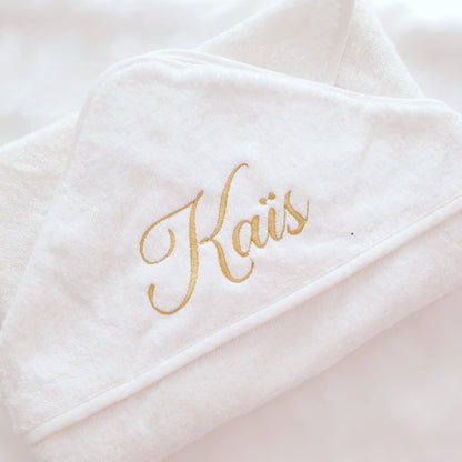 Cape de bain bébé personnalisée en coton – broderie prénom sur capuche – cadeau naissance