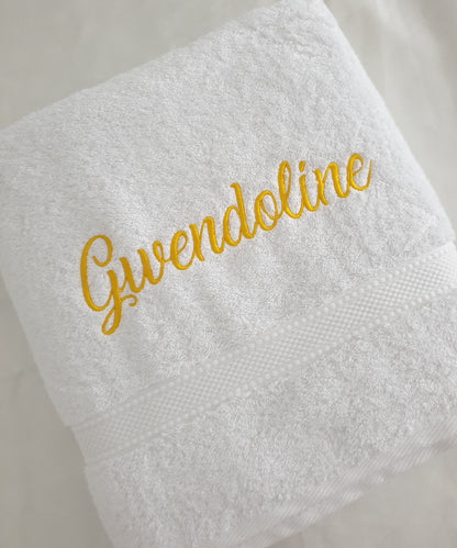 drap de bain personnalisé avec prénom